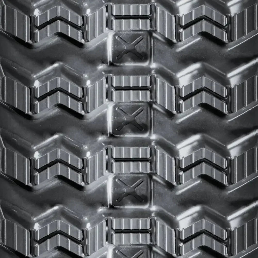 Heavy-duty metal track links with chevron-patterned treads for BOBCAT T450 machinery